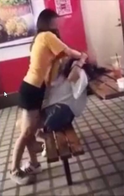 บุกด่าเมียน้อย