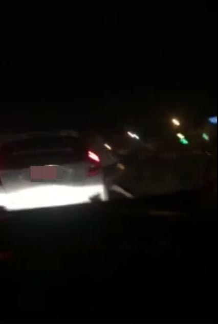 ขับรถปาดหน้า