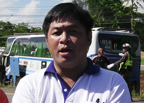 รถทัวร์คว่ำ