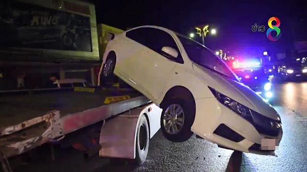 ขับรถย้อนศร