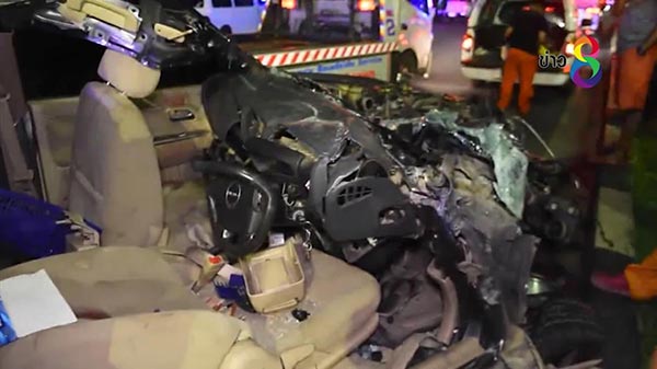 ขับรถย้อนศร