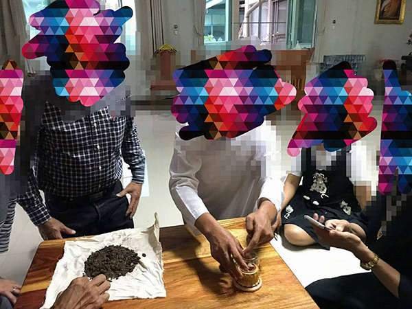 พระธาตุซิลิก้า