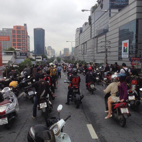 น้ำท่วมแยกรัชดา