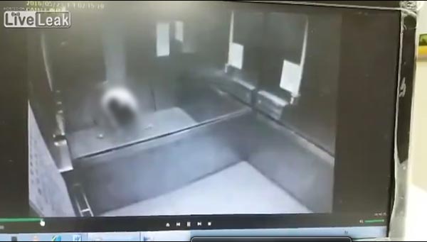 ลิฟต์ดึง