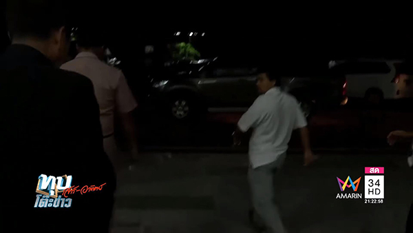 ทหารยิงปืนขู่