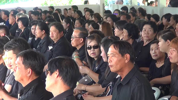 ตกรางรถไฟฟ้า