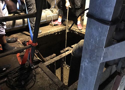 ตกบ่อบำบัด