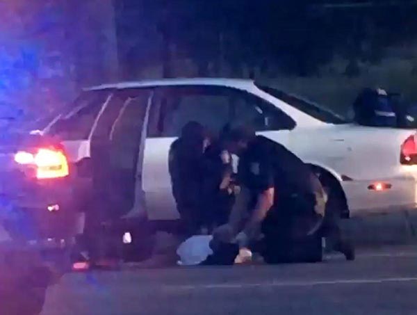 ตำรวจยิงชายผิวสี