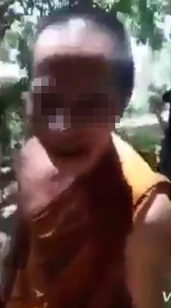 คลิปพระทะเลาะกับสีกา