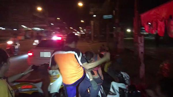 วินมอเตอร์ไซค์ชนคน