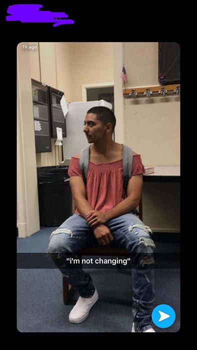 เสื้อเปิดไหล่