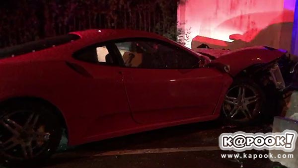 เฟอร์รารี่ชนแบริเออร์