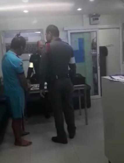 บังคับเป่าแอลกอฮอล์