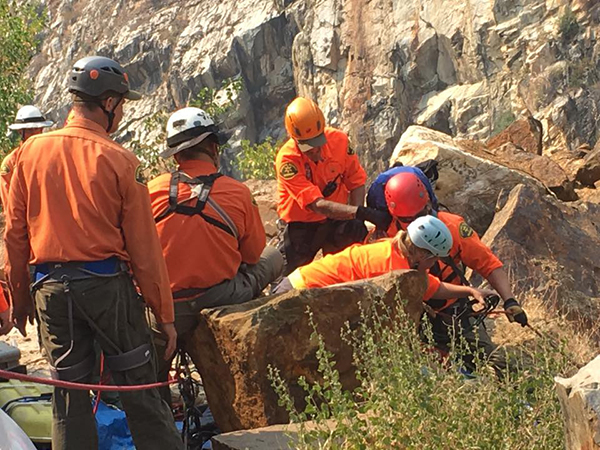 ตกเหว อเมริกา