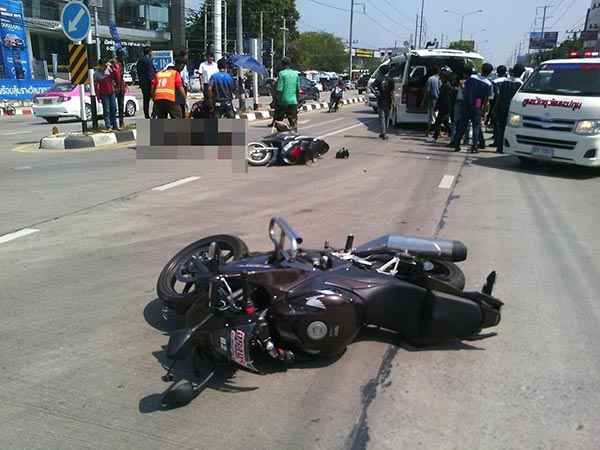 ฝ่าไฟแดง