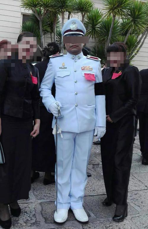 กราบพระบรมศพ