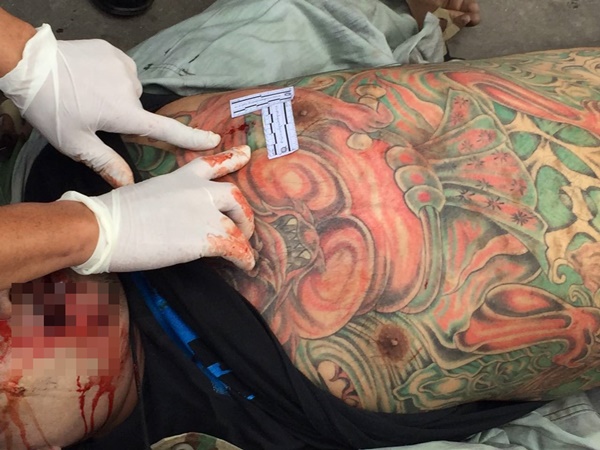 หนุ่มเมากร่างเจอยิงสวนกลับ