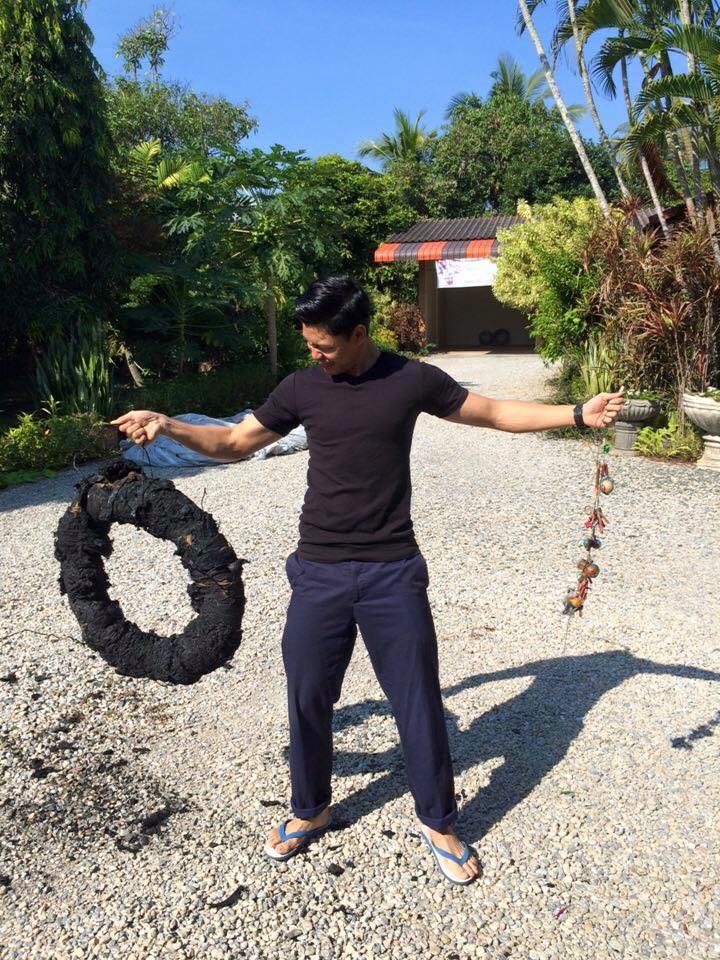 โคมลอยตกเฉียดบ้าน