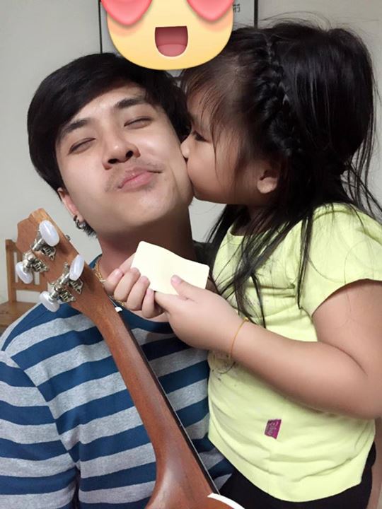 พ่อลูกเต้นเอลซ่า