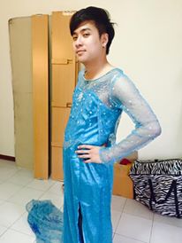 พ่อลูกเต้นเอลซ่า