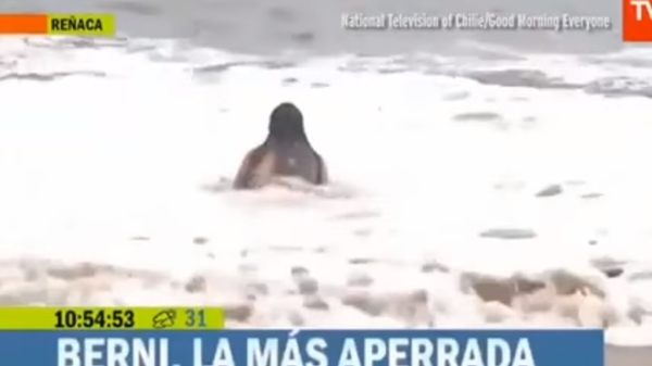 บิกินี่หลุดกลางรายการสด