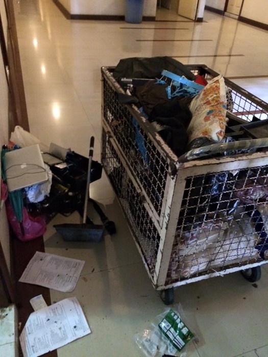 ทำความสะอาดห้องพักขยะ