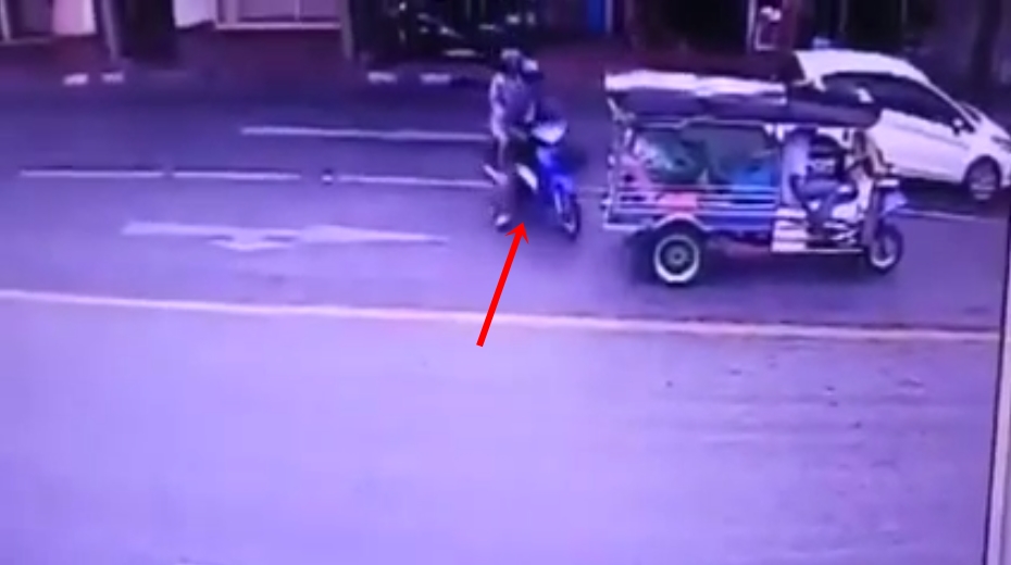 แก๊งวิ่งราวหาเงินทำจมูก