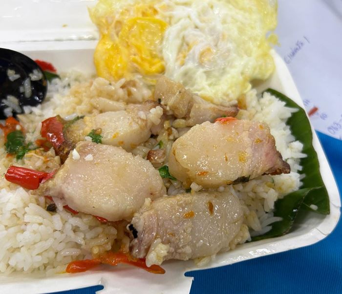 กะเพรามันหมู