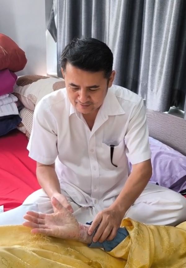 ฝ่ามือพลังจิต