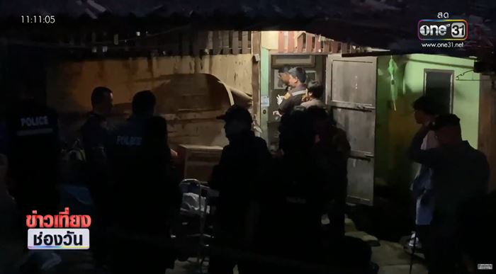 คลั่งยิงพ่อ