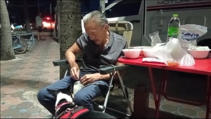 ชูวิทย์ กมลวิศิษฎ์