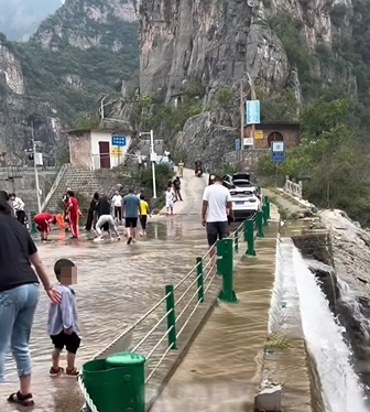 ถ่ายเซลฟี่