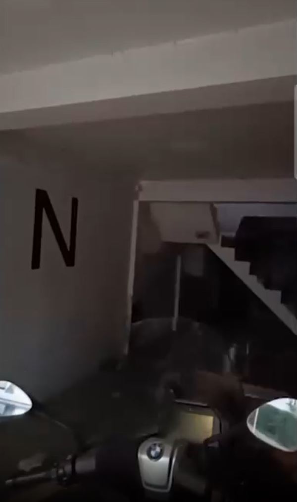 โรงแรมหลอน