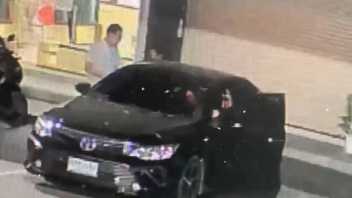 เร่งล่า มือฆ่าเจ้าของคลินิกดัง ตายมา 3 วันไม่มีใครรู้