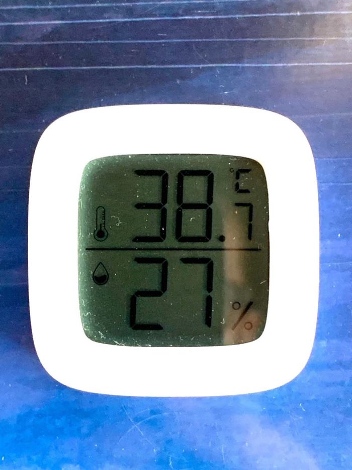 บ้านมีแต่พัดลม ไม่มีแอร์ 