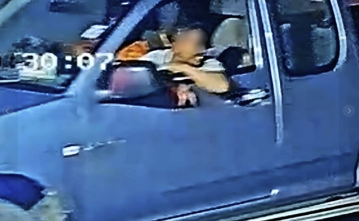 กระบะชนเด็ก