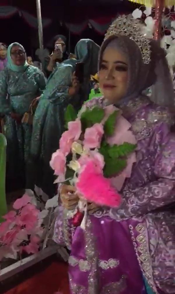 เจ้าบ่าวเทเจ้าสาว