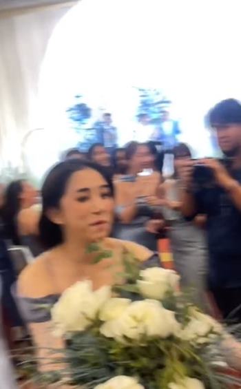 ดอกไม้ในงานแต่