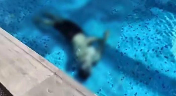 ครูสอนว่ายน้ำจมน้ำ