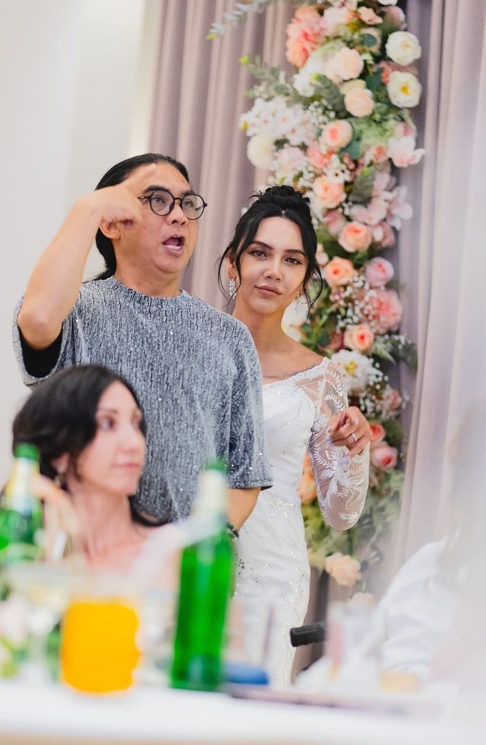 พอลลีน งามพริ้ง