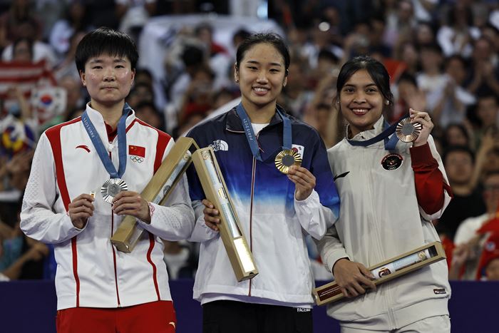 แบดมินตันหญิง