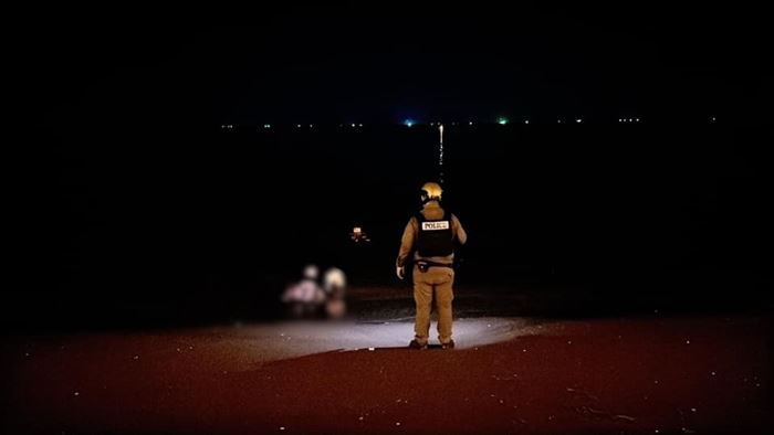 หนุ่มจีนระเริงรักสาวใหญ่ ริมหาดจอมเทียน