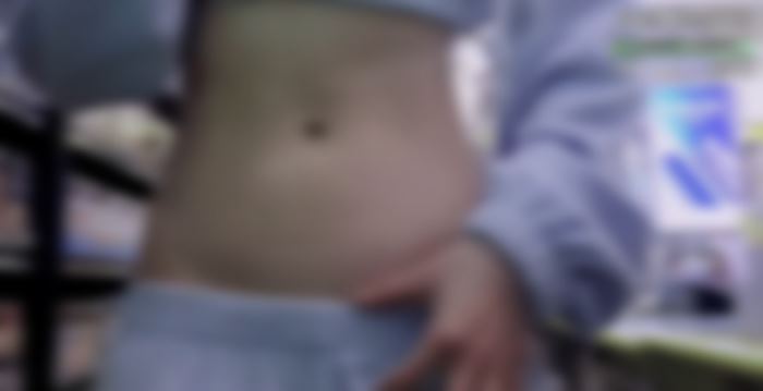 แคชเชียร์สาวแหวกเสื้อไลฟ์สยิว