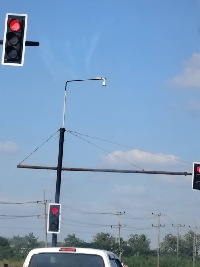 ไขปริศนา ระฆังตามสี่แยกไฟแดง