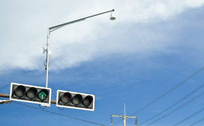 ไขปริศนา ระฆังตามสี่แยกไฟแดง