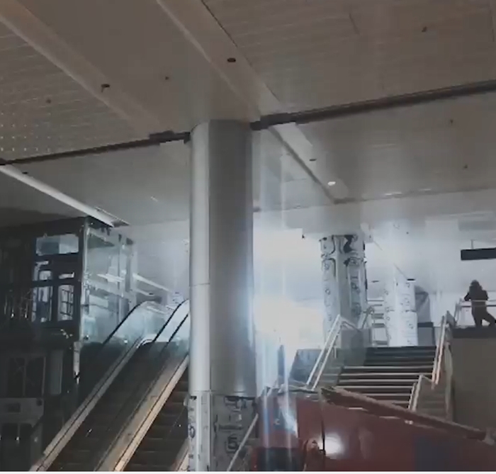 ประตูหนีไฟ