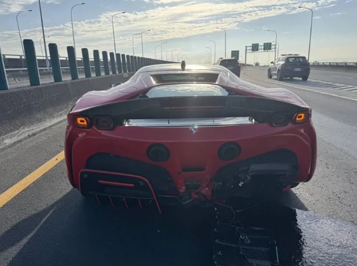 เฟอร์รารี่ Vs. แมคลาเรน