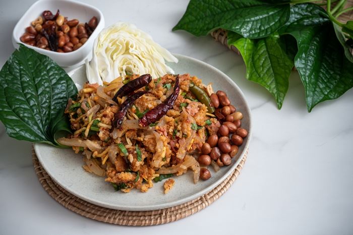 ทนายจัดหนัก ลุยฟ้องร้านโกงยำแหนม 170 บาท จนชนะคดี