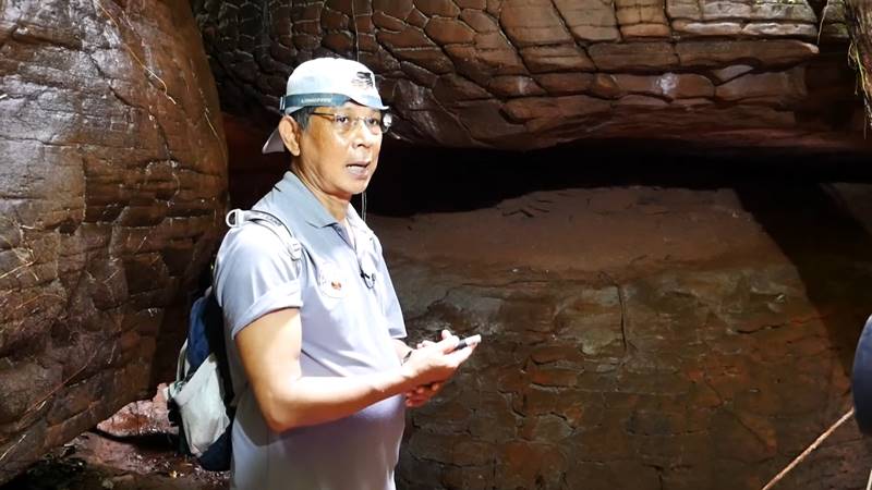 หัวหญานาคบึงกาญ