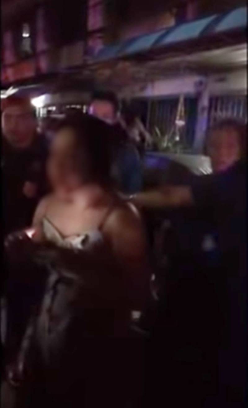 สาวเบนซ์เมาแล้วขับ